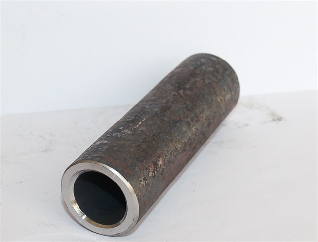 鸡冠冷挤压钢筋套筒挑选注重细节