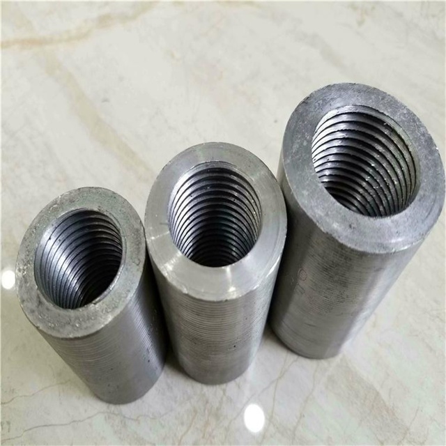 鸡冠冷挤压套筒使用年限